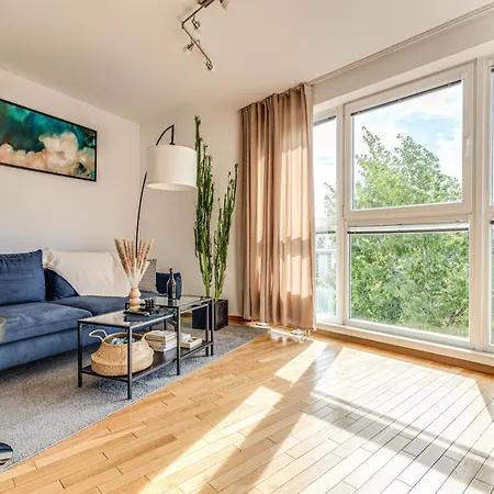 Rentplanet - Wszystkich Swietych Breslavia