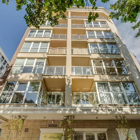 Rentplanet - Wszystkich Swietych * Βρότσλαβ