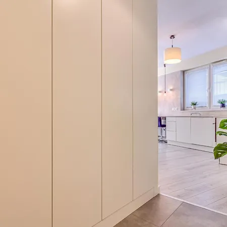 Rentplanet - Wszystkich Swietych Apartment