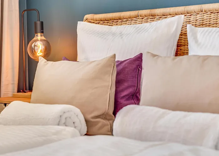 Rentplanet - Wszystkich Swietych Vratislav